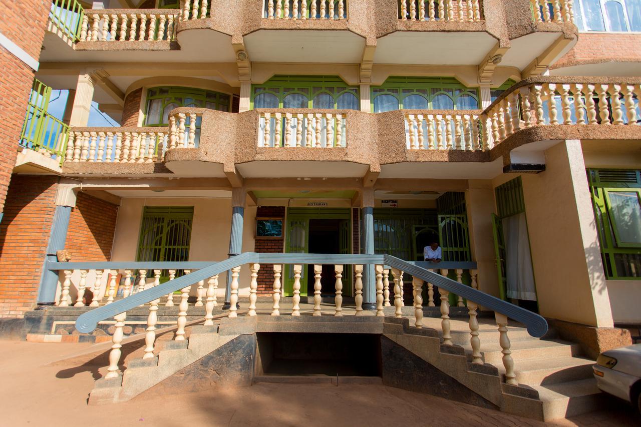 Heart Land Hotel Kigali Luaran gambar